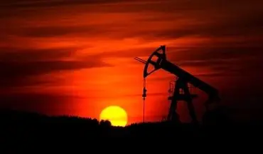 افزایش قیمت نفت به دلیل کاهش ذخایر محصولات نفتی در آمریکا