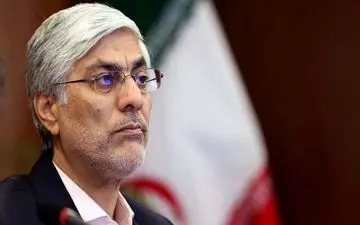 دوچرخه‌سواری وزیر ورزش و جوانان در مجموعه آزادی + ویدئو