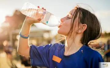 اگر این علائم را دارید سریع آب مصرف کنید