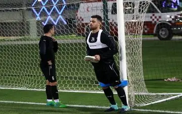 ستاره تیم ملی فوتبال قید پیشنهادهای اروپایی را زد