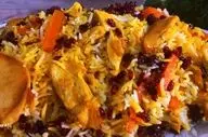 طرز تهیه هویج پلو با مرغ تکه‌ای؛ خوشمزه و به سبک رستورانی