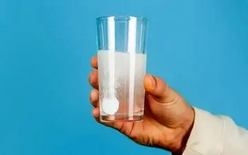 نکات مهم برای مصرف قرص جوشان|مزایا و مضرات قرص‌های جوشان را بدامید