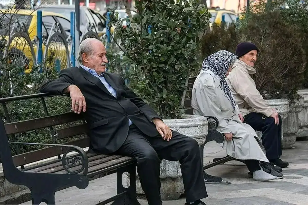 توقف بیمه تکمیلی بازنشستگان | خبر ناامیدکننده تأمین اجتماعی