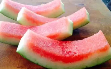  فواید شگفت‌انگیز پوست هندوانه برای سلامت جنسی مردان