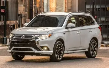 افزایش قیمت شدید خودرو میتسوبیشی / این مدل یک شبه ۳۰۰ میلیون گران شد+ جدول شهریور ۱۴۰۴