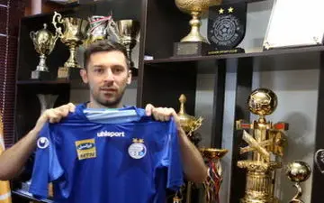  واکنش بازیکن خارجی استقلال به تساوی مقابل پیکان