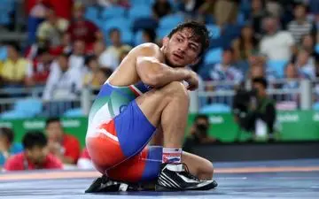 حمید سوریان پر افتخارترین کشتی گیر تاریخ ایران + فیلم