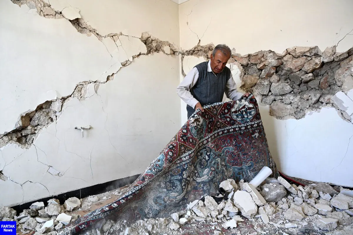 نماینده بجنورد از تاخیر درابلاغ کمک های دولت به زلزله زدگان انتقاد کرد