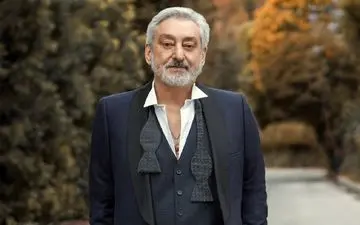 آبروریزی کنسرت آبی در استانبول/ مردم جواب او را دادند + ویدئو