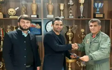 کاپیتان سابق و محبوب تراکتورسازی در لیگ دو؛مرتضی اسدی سرمربی عقاب لیگ تهران شد