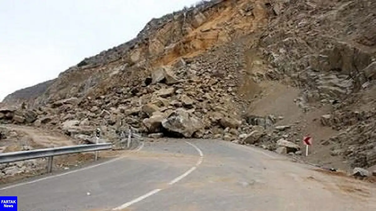 وزیر راه و شهرساری : سیل به بیش از 12 هزار کیلومتر از راه های کشور خسارت زد