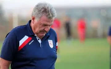 سایه بیماری زوال عقل بر روی مربی سابق تراکتور +عکس