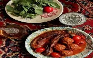 تا حالا مشته بادمجان خوردی؟| غذای لذیذ شیرازی!