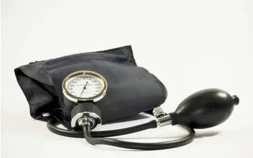 این علامت هنگام خواب یعنی شما فشار خون بالا دارید