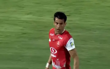 ضربه سر آل‌کثیر از کنار دروازه ذوب‌آهن گذشت + ویدئو