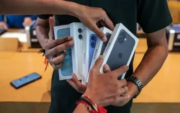 
ابلاغ مصوبه آزاد سازی واردات آیفون به گمرکات کشور
