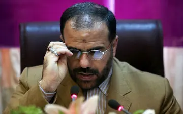 معاون پارلمانی رئیس جمهور: روحانی از نماینده‌ای شکایت نکرده است