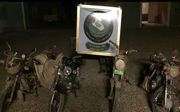 کشف ده‌ها کمربند انفجاری و موتورسیکلت انتحاری داعش (+عکس)