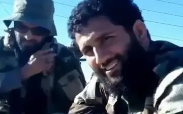 شوخی‌ جالب مدافعان حرم درباره ماجرای پرتاب کفش به پهپاد تروریست‌ها +فیلم 