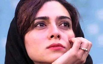 پگاه آهنگرانی ایران را ترک کرد!| عکسی جنجالی از پگاه آهنگرانی و سمیه میرشمسی
