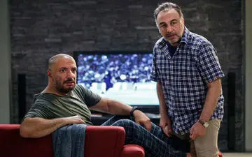 اکران «زیر نظر» با درجه بندی سنی ۱۵+