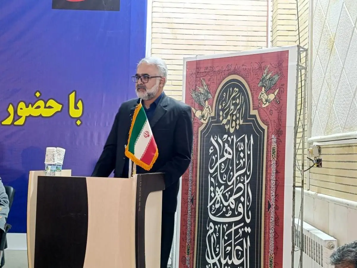 

 لزوم توسعه معابر بخش ماهیدشت برای تسهیل تردد زائرین عتبات عالیات



