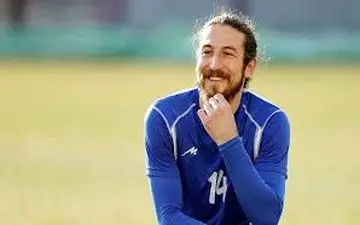 
بازگشت کاپیتان سابق تیم ملی به میادین/ لیگ دسته یک میزبان بازیکن سابق استقلال! 
