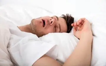 خروپفی که با این حالت باشد خطرناک است!/ جراحی فقط برای این حالت جوابگو است