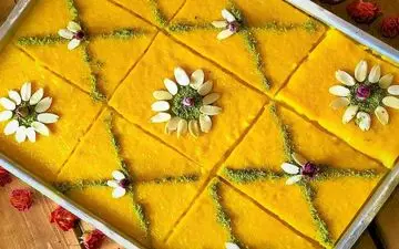 طرز تهیه حلوای زعفرانی مغزدار؛ خوشمزه و مجلسی برای پذیرایی