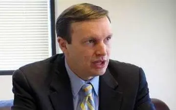 هشدار سناتور آمریکایی درباره رویارویی آمریکا با ایران