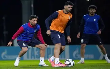 تیم ملی در ولگوگراد کامل شد؛ اولین تمرین در حضور تماشاگران ایرانی