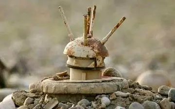 کودک 10 ساله قربانی انفجار مین در دهلران شد