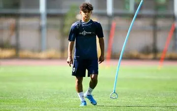  بهترین مهاجم استقلال در پست غیر تخصصی