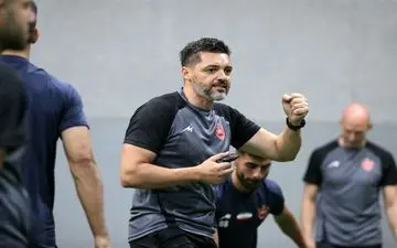 مربی بدنساز پرسپولیس جدا شد