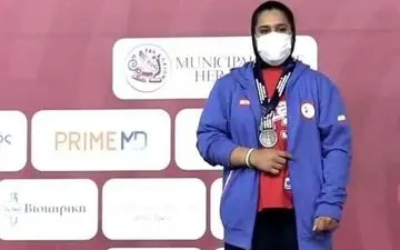 تلخ اما واقعی؛ بانوی تاریخ ساز ایران پناهنده  آلمان شد !