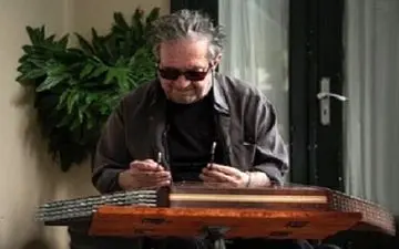 چه کسی داریوش مهرجویی را  عصبانی کرد؟