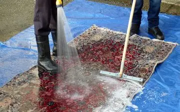 تفاوت قالیشویی مدرن، شستشوی سنتی فرش و شستشو با شامپو فرش