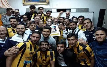 تولد ۶۱ سالگی کرانچار +عکس