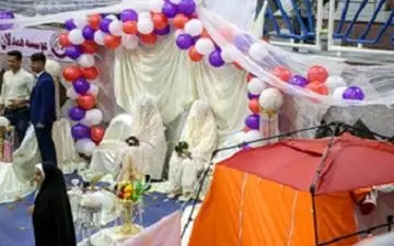 برگزاری جشن عروسی در مناطق سیل زده + فیلم