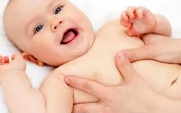 درمان دردهای کودک با ماساژ نقاط مختلف بدن