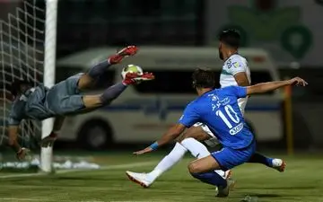  وضعیت مبهم محمدزاده برای بازی با استقلال خوزستان