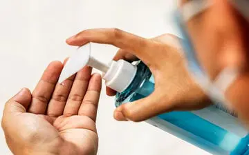 مراقب باشید| ضدعفونی کننده های دست به مغز آسیب می‌رسانند

