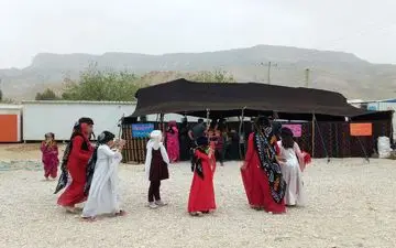 اختتامیه اولین جشنواره نوروزی کودئیک حسن یکی از روستای زلزله‌زده در سرپل‌ذهاب 