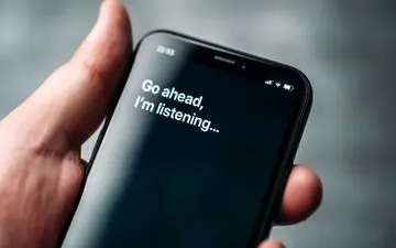 گوشی هوشمند توی جیب‌تان از شما جاسوسی می‌کند؛ این کاملا واقعی است!
