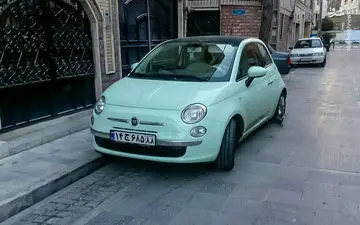 خودرو کم مصرف ایتالیایی در تهران + عکس