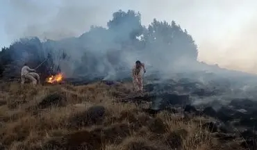 «سیه‌چل» ایلام همچنان در آتش می‌سوزد/ اعلام نیاز به بالگرد آبپاش