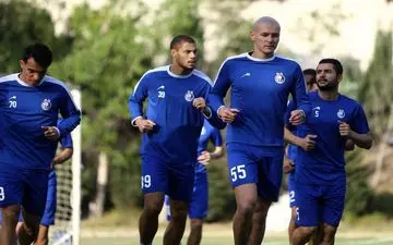 دلیل مرخصی ندادن مجیدی به خارجی های استقلال چیست؟