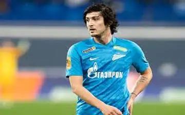 حرکت اعتراضی آزمون در قبال رفتار زنیت