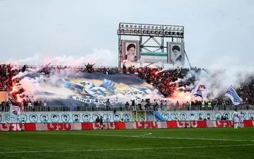 "باران سیل آسا" بازی ملوان و سپاهان را "تهدید" می‌کند/ آیا "جنگ صدرنشینی" به "تعویق" می‌افتد؟