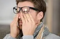 آیا خطرات مالش چشم‌ را می دانید؟